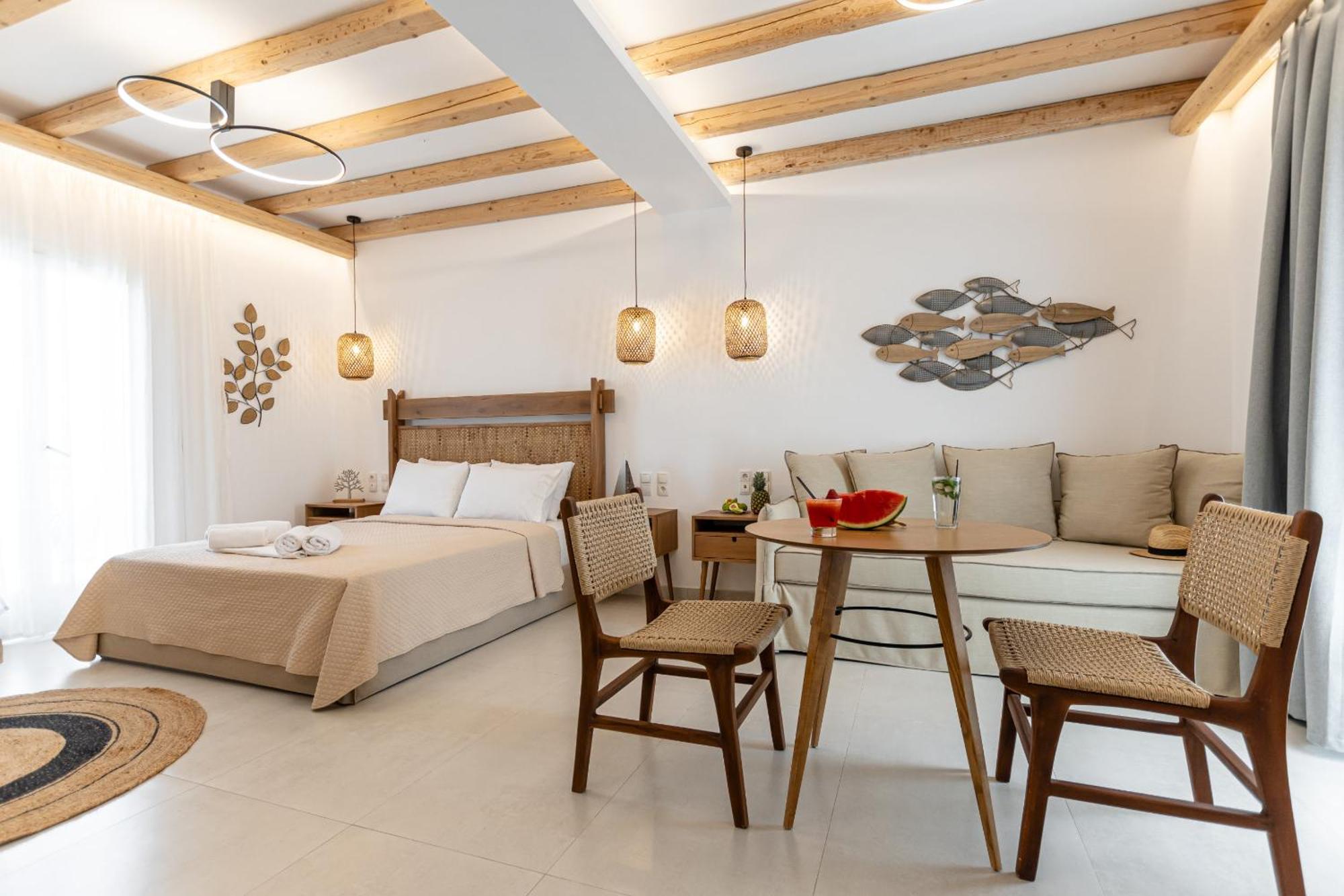 Birikos Hotel & Suites آغيوس بروكوبيوس المظهر الخارجي الصورة