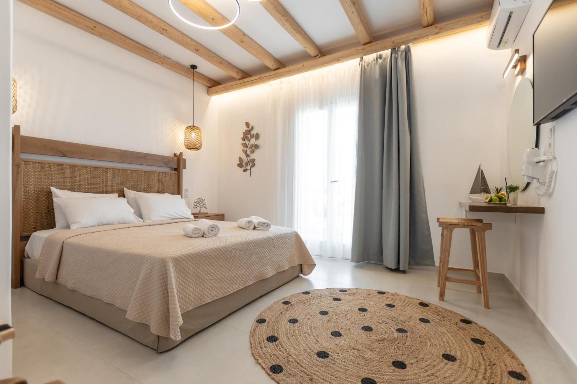 Birikos Hotel & Suites آغيوس بروكوبيوس المظهر الخارجي الصورة