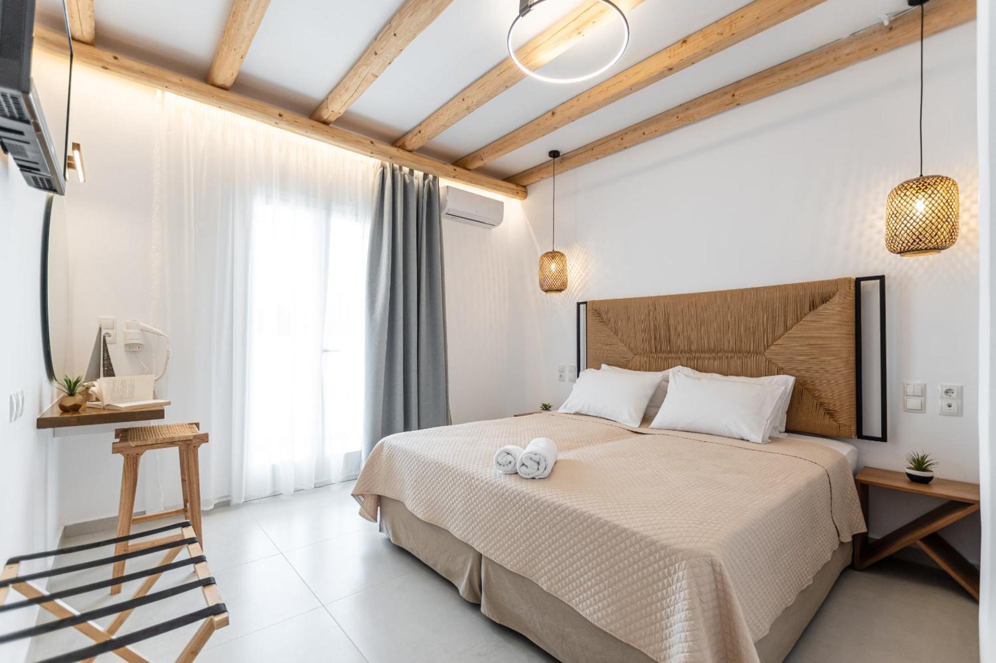 Birikos Hotel & Suites آغيوس بروكوبيوس المظهر الخارجي الصورة