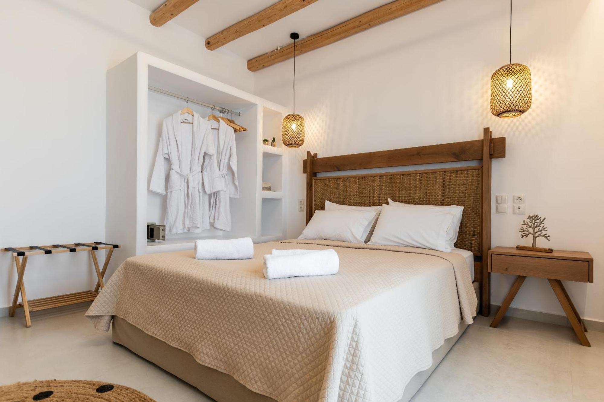 Birikos Hotel & Suites آغيوس بروكوبيوس المظهر الخارجي الصورة