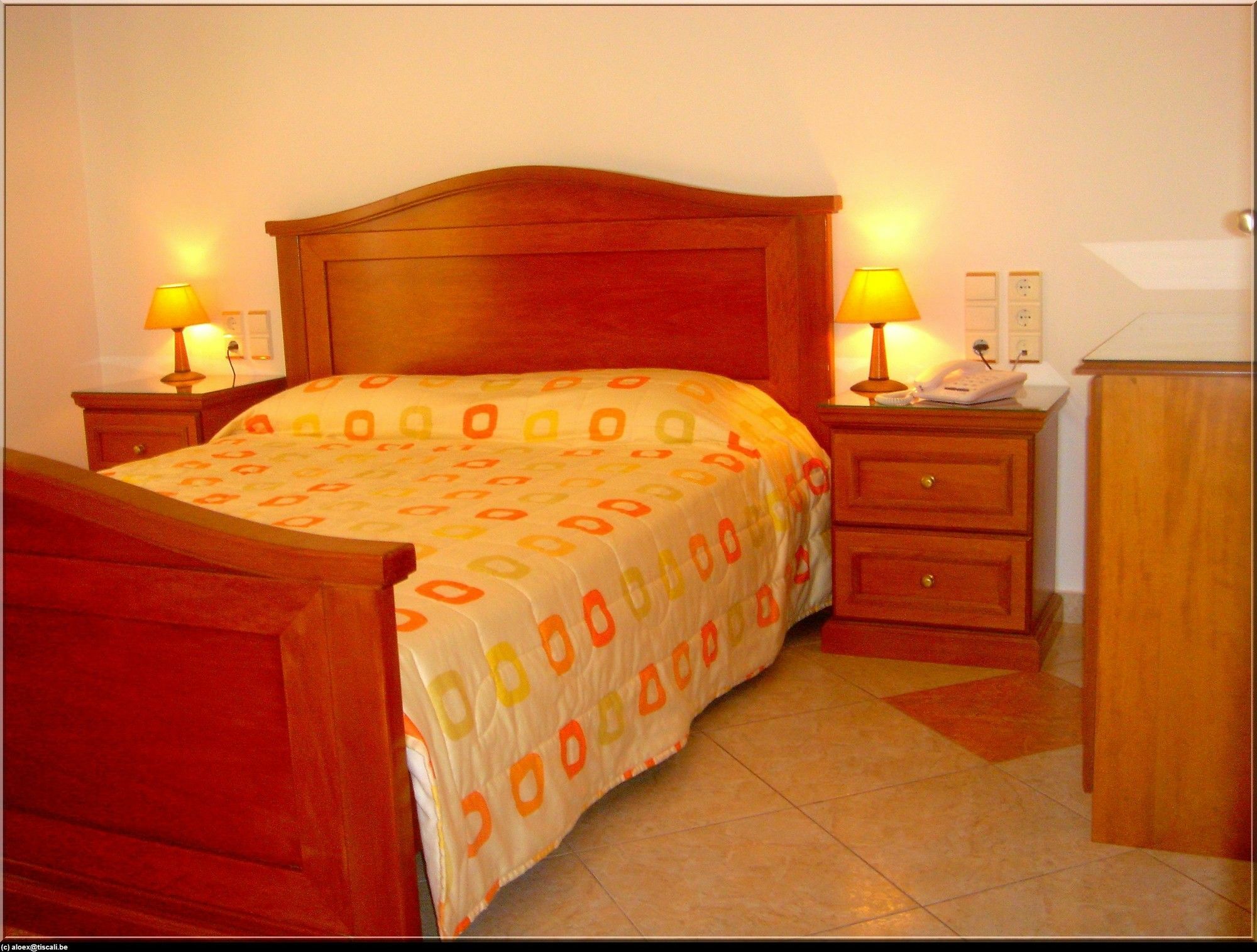 Birikos Hotel & Suites آغيوس بروكوبيوس المظهر الخارجي الصورة